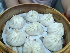 -莱莱小笼·乔艾