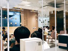 -奈雪的茶(湖滨银泰in77C区PRO店)