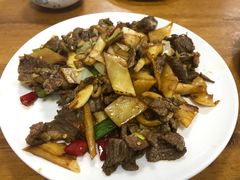 -牛八宝桂林米粉(八里庄店)