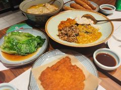 -蟹黄鱼·海派深夜面馆(巨鹿路店)