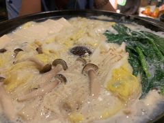 豆浆火锅-角落里(中山公园店)