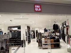 -优衣库(重庆星光时代广场店)