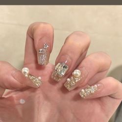 -赢韵美甲美睫瑞士净斑中心