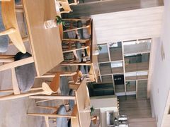 -西安大雁塔科技大学地铁站亚朵酒店