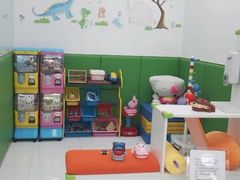 -岳辰齿科(浦东长泰店)