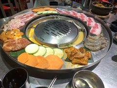 -哈哈碳都·牛肋条无限自助烤肉(台江万达店)