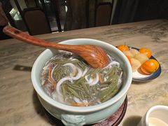 -吴越荣记苏州菜·松鼠桂鱼 100% 活鱼现做(月光码头店)