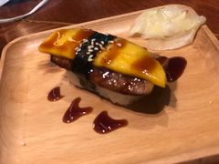 鹅肝芒果手握饭-山葵家居酒屋(天目里店)