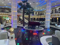 -碧中海汤泉汗蒸酒店