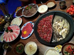 -萍姐火锅·公路夜市(武汉首店)