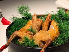 -弦月窗LUNETTE BY AMANDA(复兴路店)