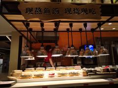 自助取餐区-好人民间小吃·番茄鱼酸菜鱼(木渎悠方店)