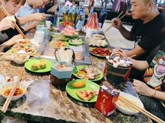 -新艺自助美食城(中山路店)