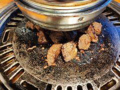 -唯成•韩国炭火烤肉 유성고기