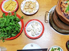 -郭婆婆疯子鸡·土货江湖菜馆