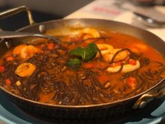 -港丽餐厅(高德置地店)