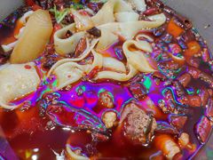 -晓彭肥肠鸡·泡椒鸡火锅(水木天地店)