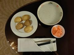 -岷山饭店-芝芝自助餐厅