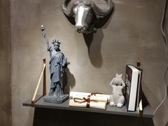 -HIGH FIVE哈福手工汉堡(桂林路店)