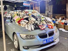 -吴山路夜市