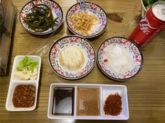 -弘彩英·烤牛舌·年糕火锅(蓝色港湾店)