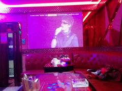 -唱吧麦颂KTV(东胜港悦广场店)