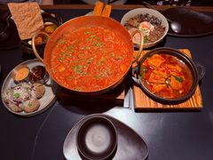 -Ameigo梅果·云贵川bistro(长宁来福士店)