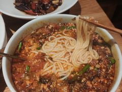 -一坐一忘云南菜(嘉里中心店)