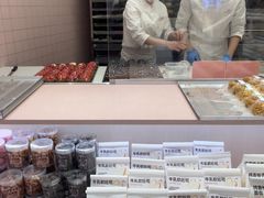 -好利来(上海长宁龙之梦店)