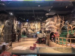 -探洞工场(丰科万达旗舰店)