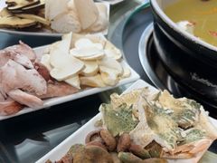 -野菌皇海景野生菌火锅(滨海大道店)