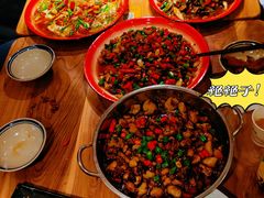 -泥糊破店小酒馆·团建聚餐(南京西路店)