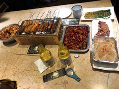 -喝丢一只鞋辣炒海鲜小烧烤(三八广场店)