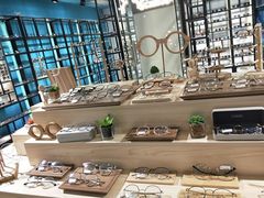 -Trend1881视光·蔡司视觉(领展广场店)