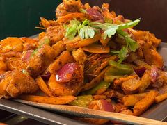 -炭舍干锅·烤鱼(扬名广场店)