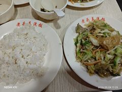 -老头盖浇饭(南京新街口明瓦廊宏光酒店店)