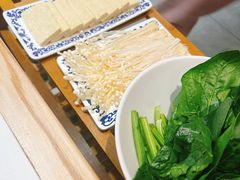 -东镇老火锅(长春路首店)