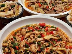 -川堂风·跷脚牛肉·乐山爆炒(宝山日月光店)