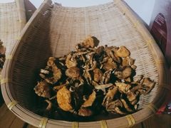 -缘福乡村铁锅炖民宿(八达岭店)