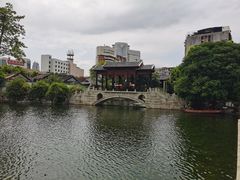 -梁园