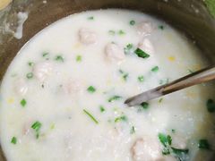 鲫鱼粥-一品美食城(石碣序伦小学店)