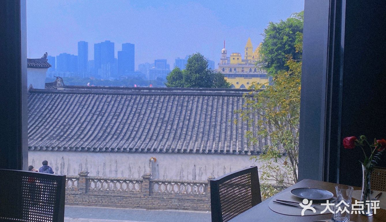 烟台山No·1！整面落地窗看中洲岛好🉑啊