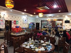 大堂-九尺赵老四鲜鹅肠火锅
