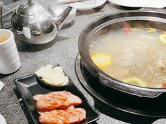 -野迹·石橄榄鸡·烧烤(新洲店)