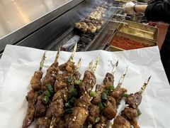 -江湖亮亮蒸虾大排档烤全羊清真(武汉总店)