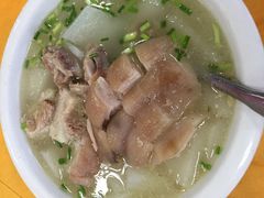 萝卜肘子汤-荣生萝卜汤饭店