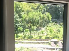 -芦茨金富饭庄·25年老字号·专做稻草鸡
