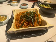 -荟廷·晶萃(陆家嘴尚悦湾店)