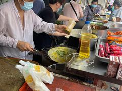 -正宗杂粮煎饼香软鸡蛋饼