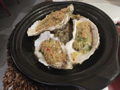 蒜蓉焗生蚝-恭喜上堓砂锅焗·海鲜大排档(闵行龙湖店)